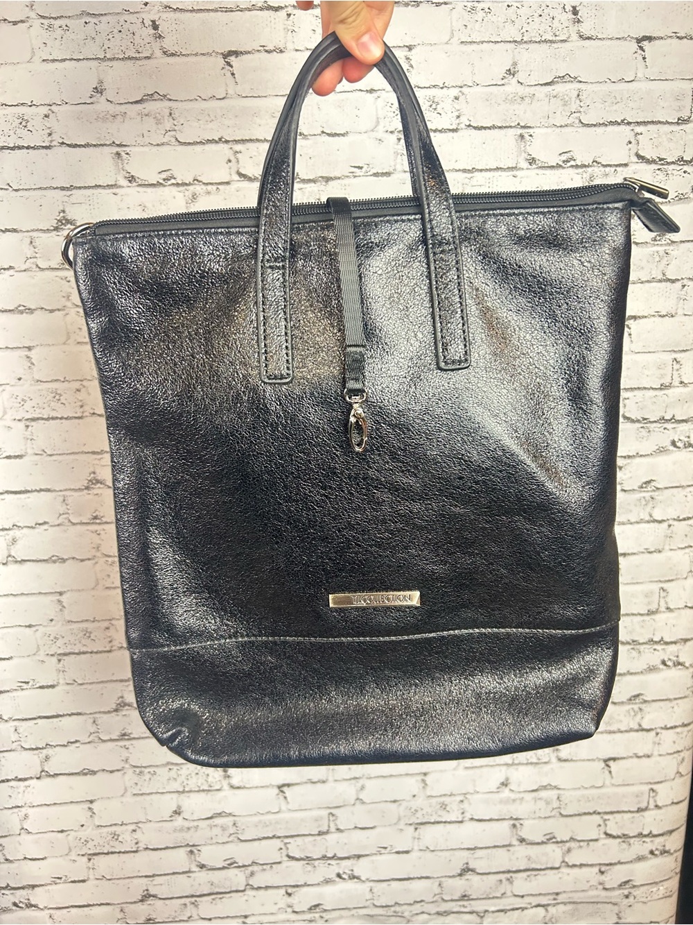 TJ Collection Black Leather Tote